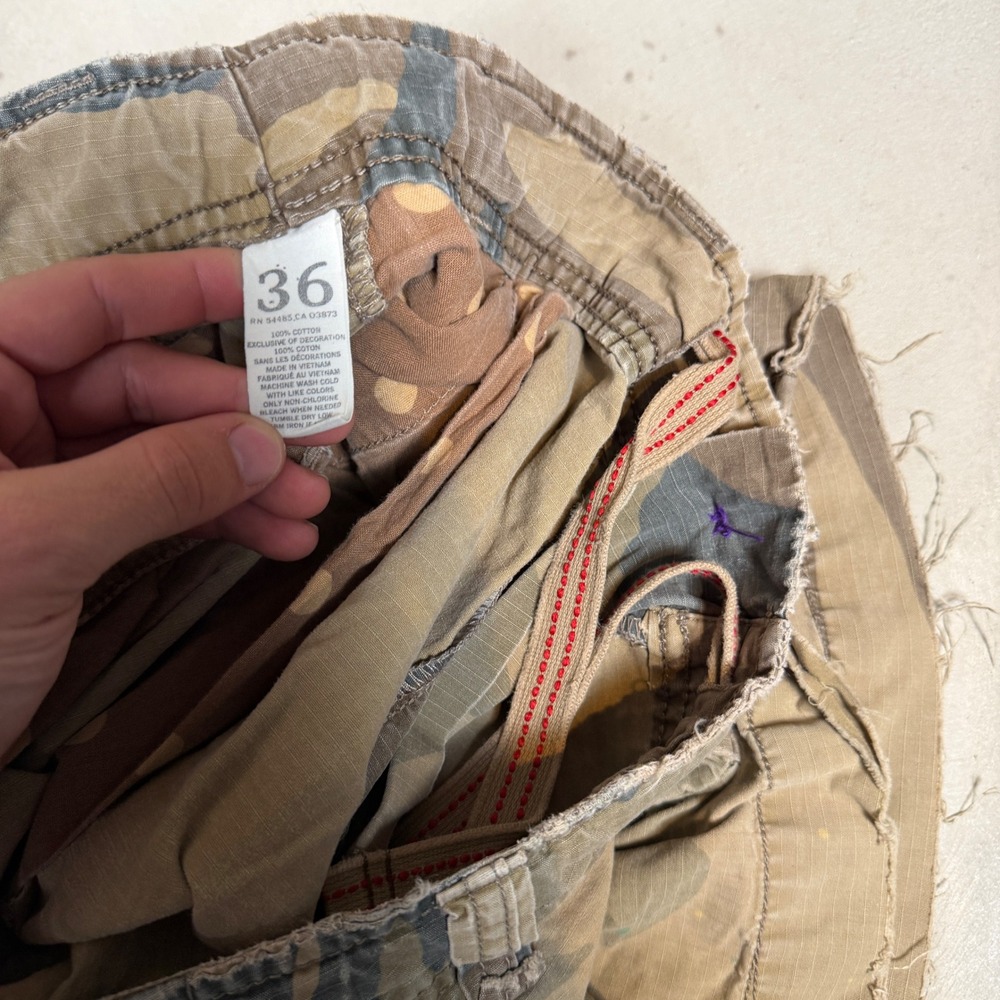 American Eagle Outfitters Mens 36 Camo Cargo Shorts AE3 Ripstop Distressed Y2K - Picture 3 of 8